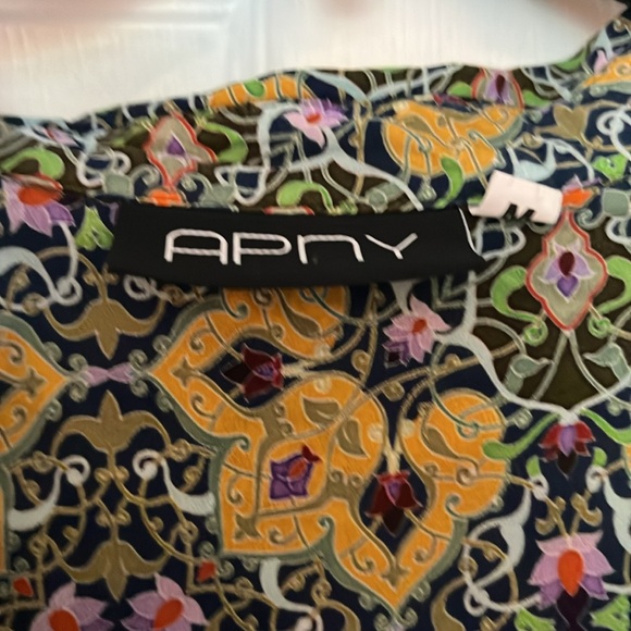 Women’s blouse - Picture 2 of 4